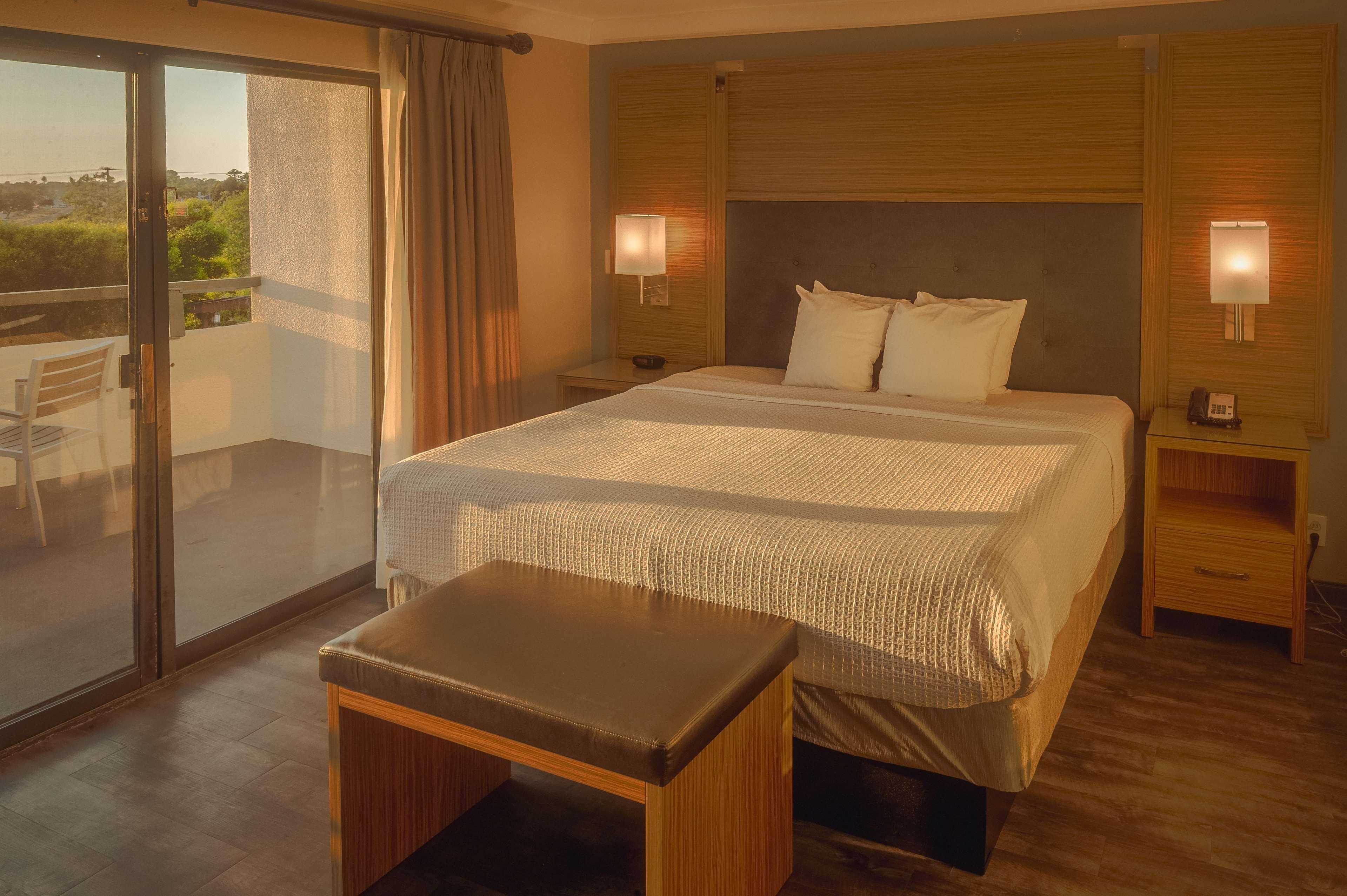 Hotel The Encinitan & 3*