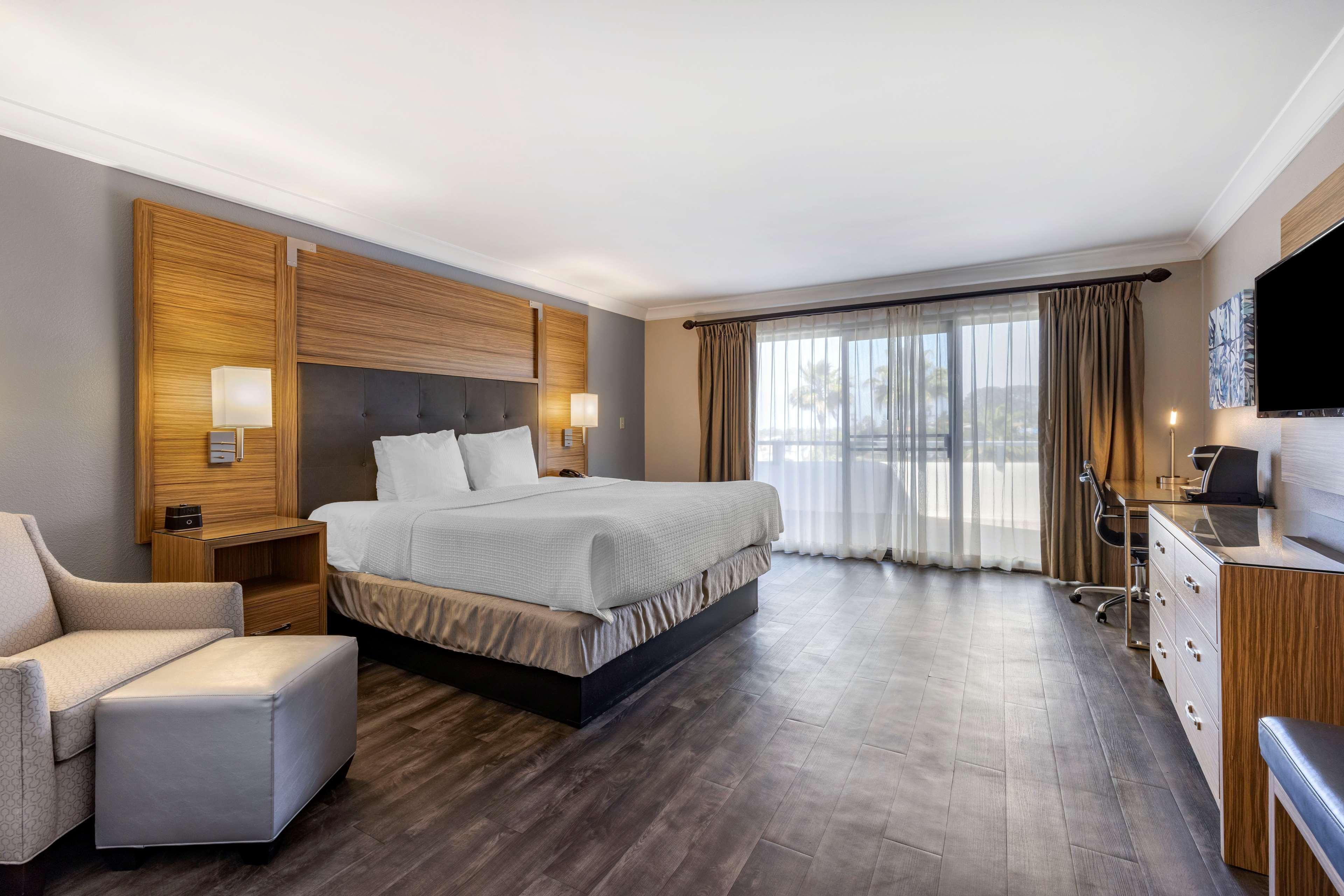 Hotel The Encinitan & 3*